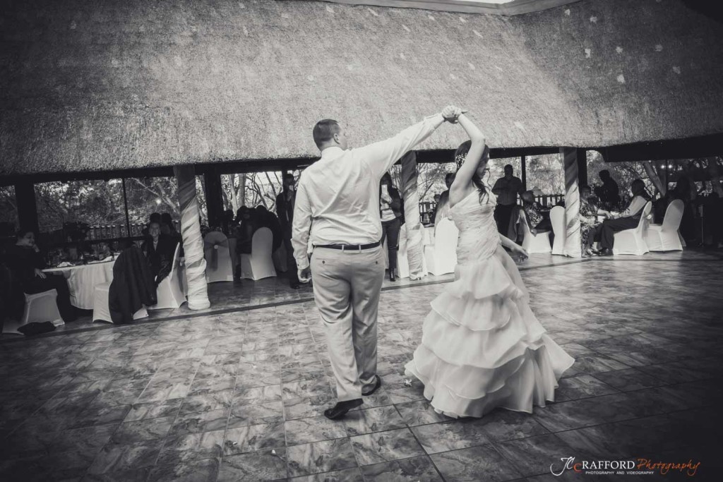 Roodevallei Wedding photography by JC Crafford Photography