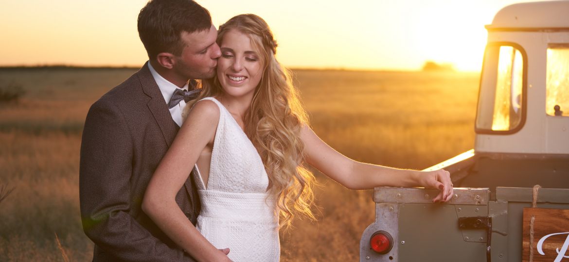 JC Crafford Photo and Video wedding photography on a farm in Coligny