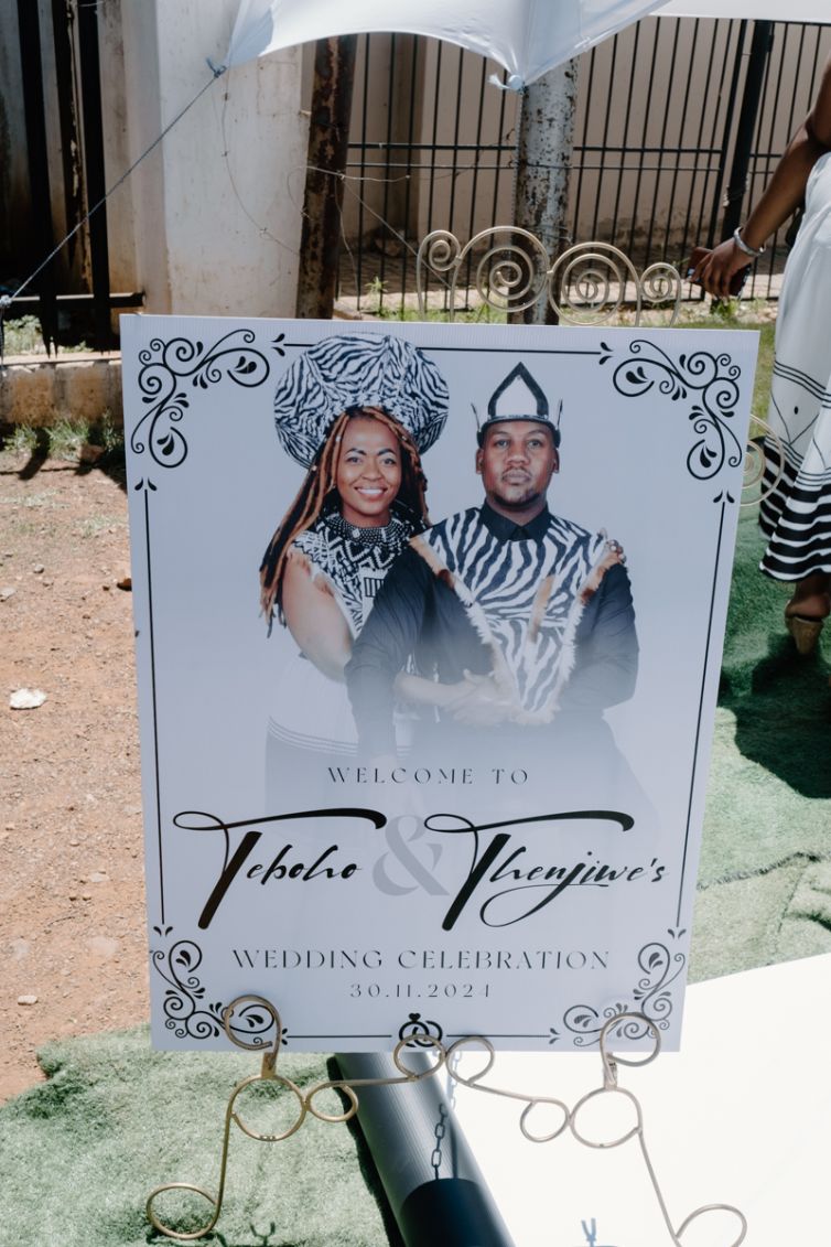 Teboho and Thenjiwe Traditional Wedding Photography U-18